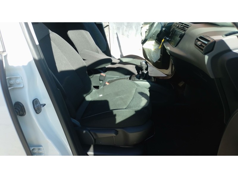 Recambio de juego asientos completo para citroën c4 picasso ii 1.6 bluehdi 120 referencia OEM IAM   