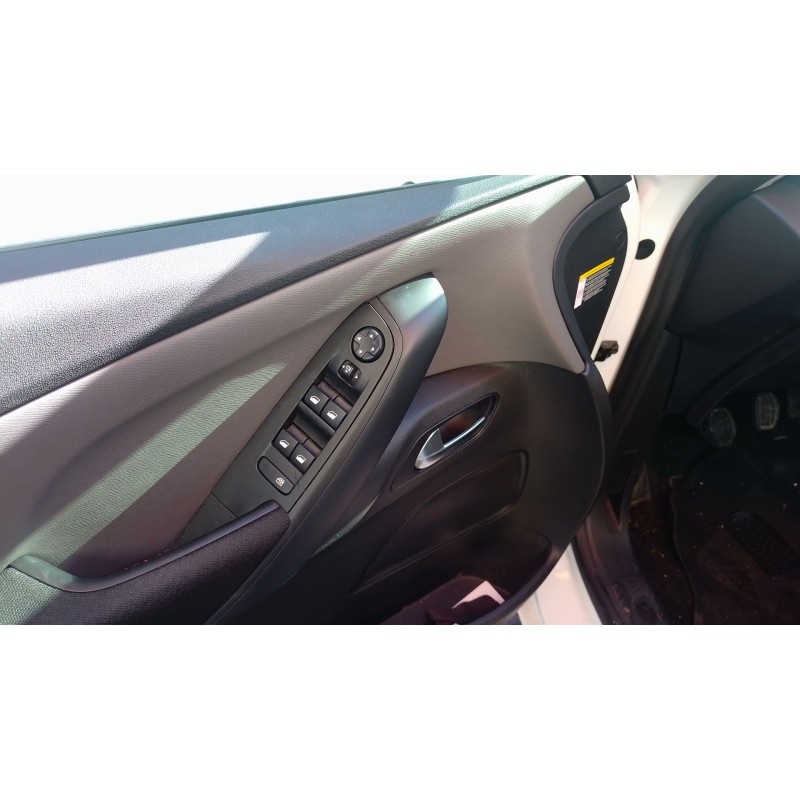 Recambio de mando elevalunas delantero izquierdo para citroën c4 picasso ii 1.6 bluehdi 120 referencia OEM IAM   