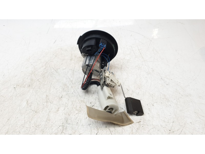 Recambio de bomba combustible para bmw f ( - 800cc) f 700 gs (k70) referencia OEM IAM 25496911  