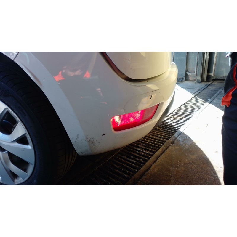 Recambio de faro antiniebla trasero izquierdo para citroën c4 picasso ii 1.6 bluehdi 120 referencia OEM IAM   