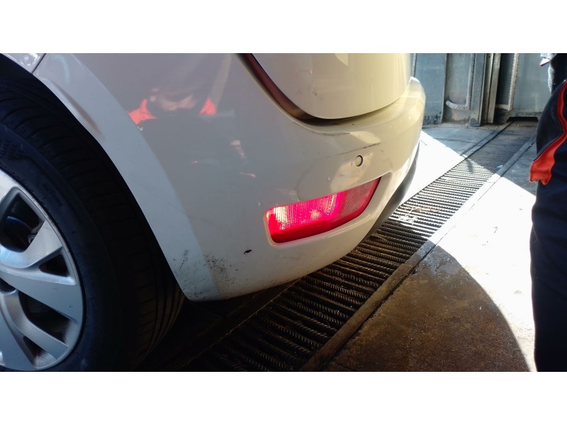 Recambio de faro antiniebla trasero izquierdo para citroën c4 picasso ii 1.6 bluehdi 120 referencia OEM IAM   