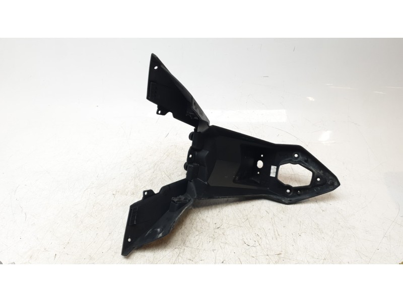Recambio de portamatriculas para bmw f ( - 800cc) f 700 gs (k70) referencia OEM IAM 46627695030  