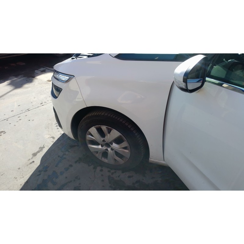 Recambio de mangueta delantera izquierda para citroën c4 picasso ii 1.6 bluehdi 120 referencia OEM IAM   