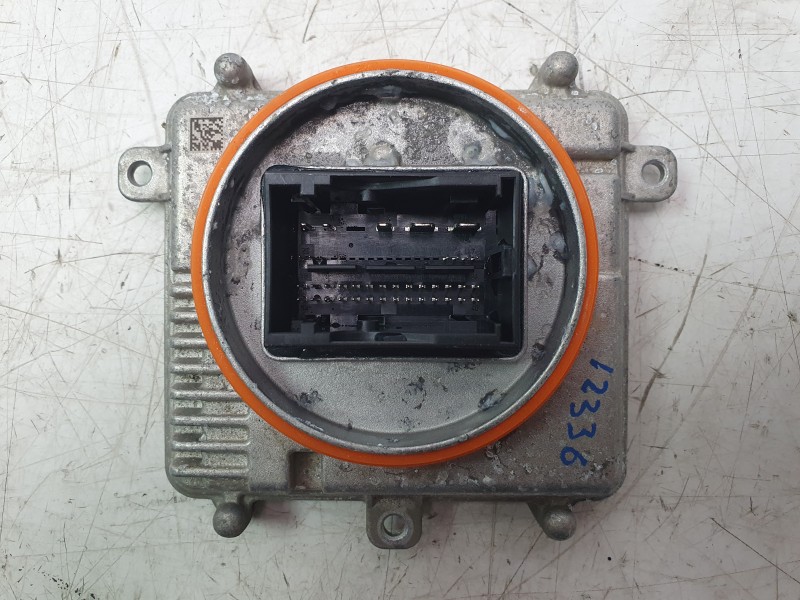 Recambio de centralita faros xenon para volkswagen golf viii (cd1, da1) 2.0 tdi referencia OEM IAM 992941571AE  