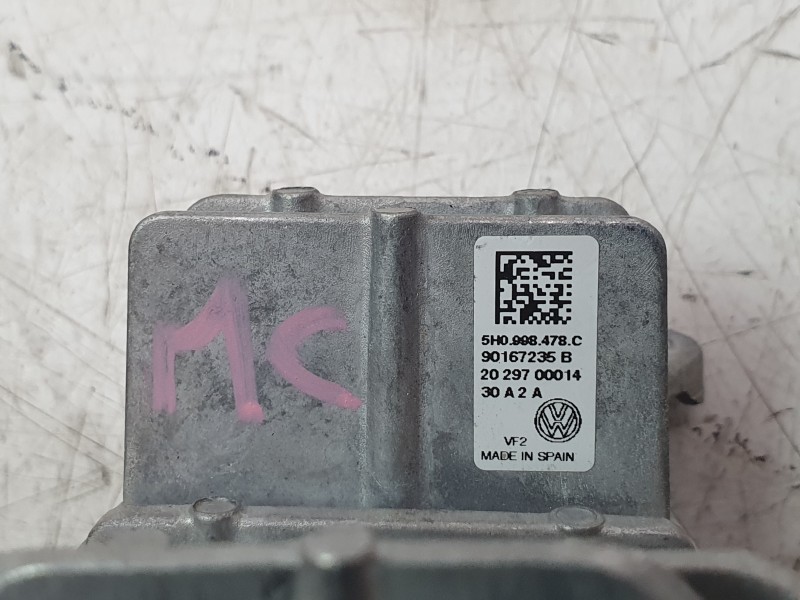 Recambio de centralita faros xenon para volkswagen golf viii (cd1, da1) 2.0 tdi referencia OEM IAM 5H0998478C 90167235B 