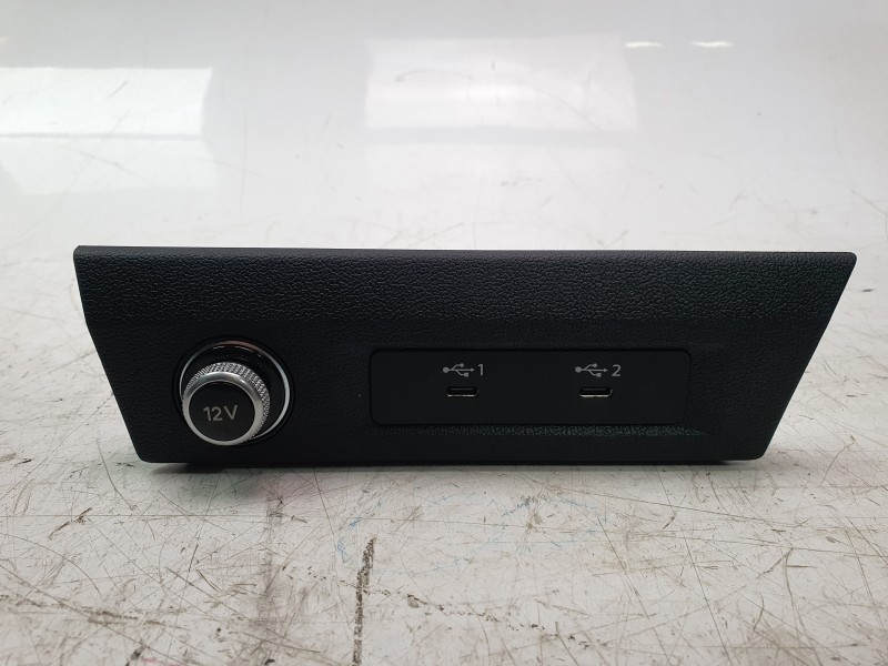 Recambio de modulo electronico para audi a1 sportback (gba) 30 tfsi referencia OEM IAM 82C8636174PK  