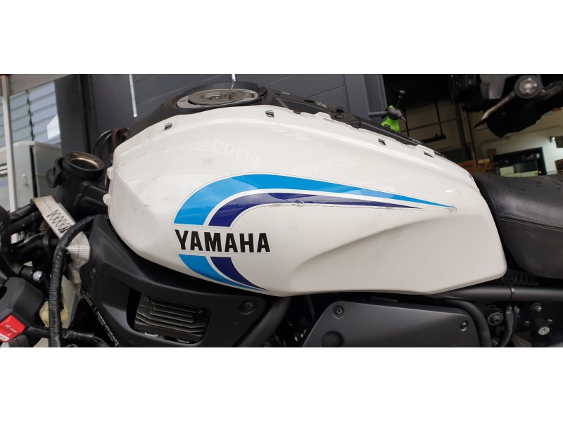Recambio de moldura para yamaha xsr 700 xsr 700 referencia OEM IAM BJVF412900UJ  