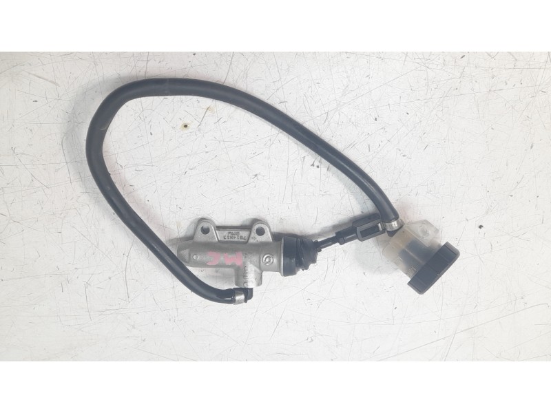 Recambio de bomba freno para bmw f ( - 800cc) f 700 gs (k70) referencia OEM IAM 34217692190  