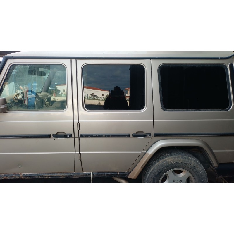 Recambio de puerta trasera izquierda para mercedes-benz clase g (w463) g 270 cdi (463.322, 463.323) referencia OEM IAM   