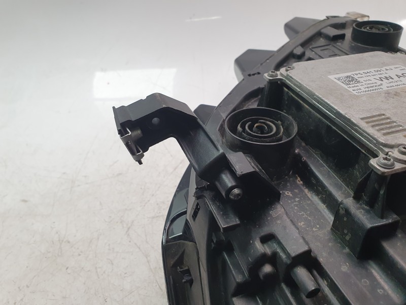 Recambio de faro derecho para volkswagen t-roc (a11, d11) 2.0 tdi referencia OEM IAM 2GA941774 7P5941591AJ 