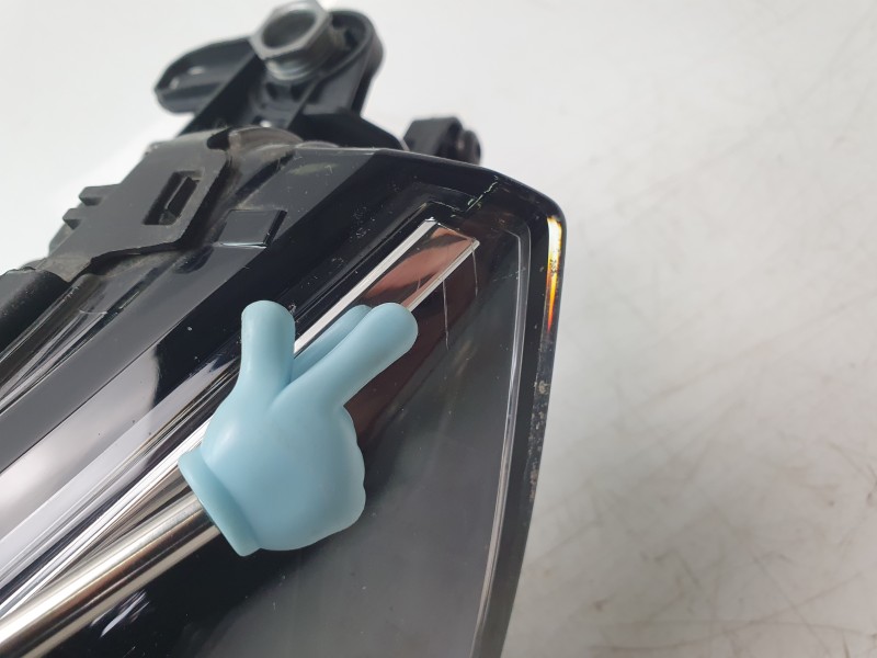 Recambio de faro derecho para volkswagen t-roc (a11, d11) 2.0 tdi referencia OEM IAM 2GA941774 7P5941591AJ 