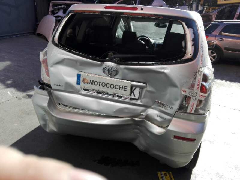 toyota corolla verso (r1) del año 2006