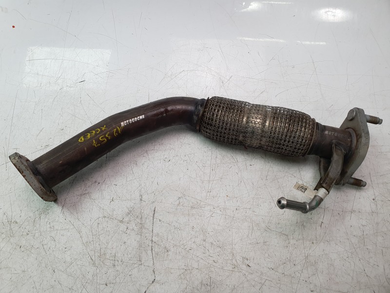 Recambio de tubo escape delantero para kia xceed 1.0 t-gdi 74 kw (100 cv) referencia OEM IAM 28610J7100  