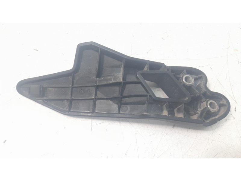 Recambio de moldura para bmw f ( - 800cc) f 700 gs (k70) referencia OEM IAM 46637716066  