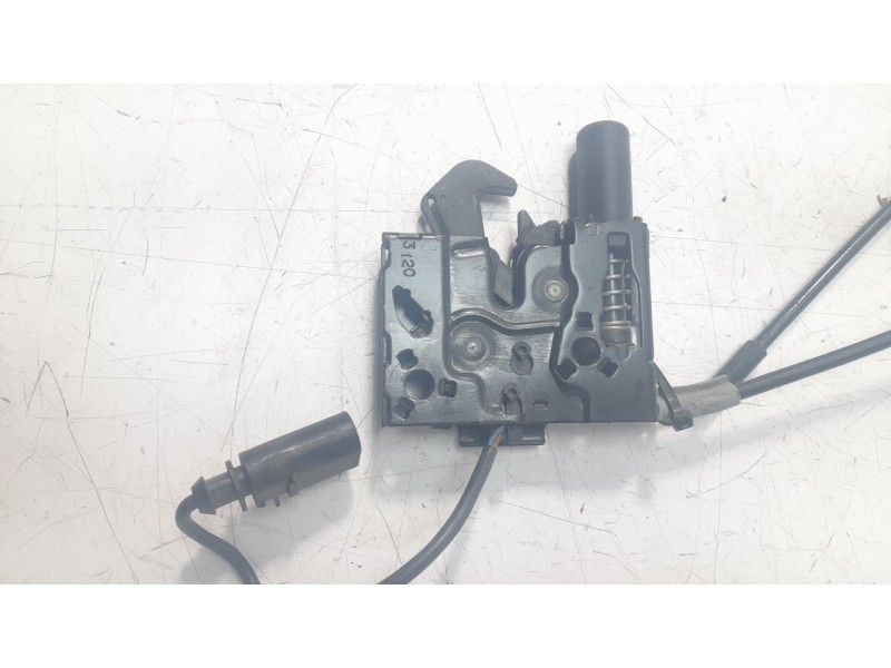 Recambio de cerradura capo para volkswagen golf viii (cd1, da1) 2.0 tdi referencia OEM IAM 4K082350904S  