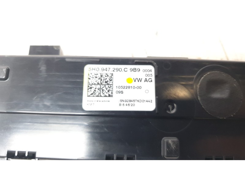 Recambio de luz interior para volkswagen golf viii (cd1, da1) 2.0 tdi referencia OEM IAM 5H0947290C  