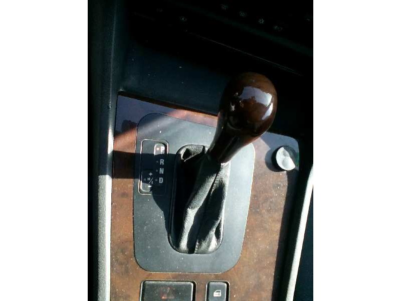 bmw serie 7 (e38) del año 2000