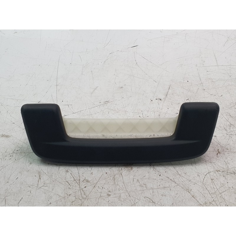 Recambio de maneta exterior trasera derecha para volkswagen golf viii (cd1, da1) 2.0 tdi referencia OEM IAM 5H0867660B  