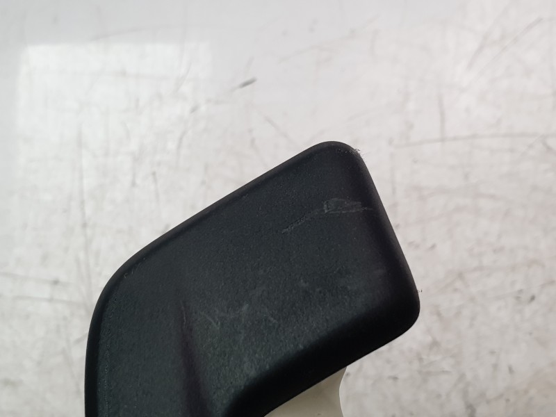 Recambio de maneta interior delantera derecha para volkswagen golf viii (cd1, da1) 2.0 tdi referencia OEM IAM 5H0867660B  