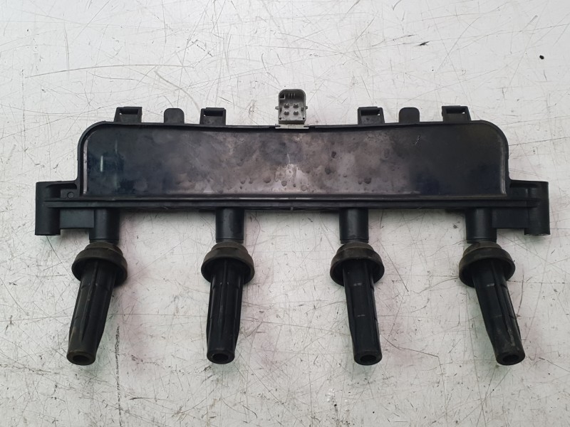 Recambio de bobina encendido para peugeot 206 hatchback (2a/c) 1.4 i referencia OEM IAM 5DA193175441  
