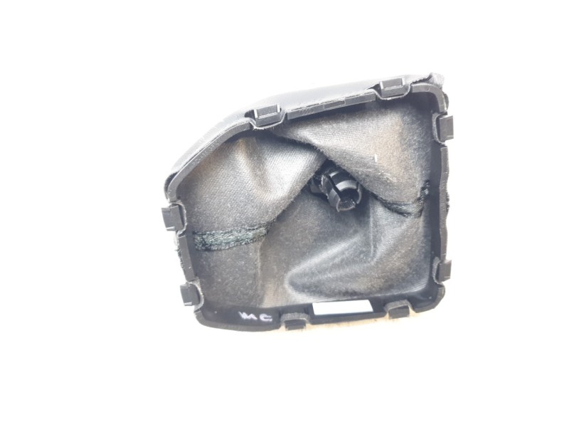 Recambio de pomo palanca cambio para audi a1 sportback (gba) 30 tfsi referencia OEM IAM 82A863278C  