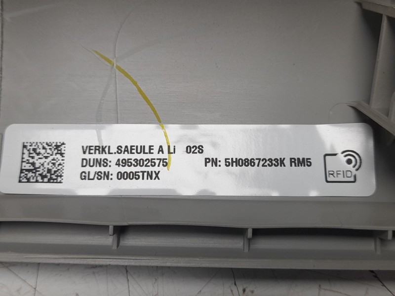 Recambio de moldura para volkswagen golf viii lim. (cd1) life referencia OEM IAM 5H0867233KRM5  