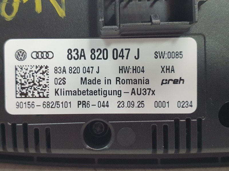 Recambio de mando climatizador para audi a1 sportback (gba) 30 tfsi referencia OEM IAM 83A820047J  