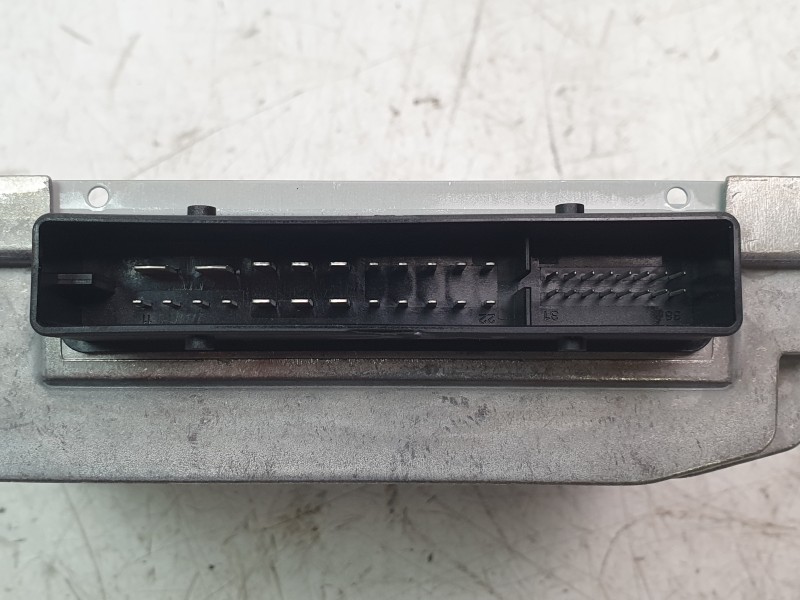 Recambio de amplificador de sonido para audi a1 sportback (gba) 30 tfsi referencia OEM IAM 8Y0035465A  