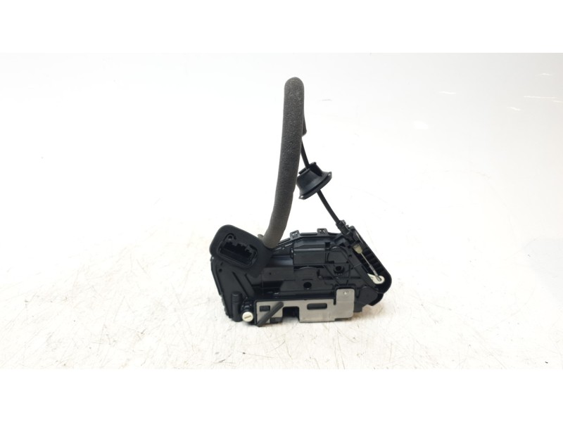 Recambio de cerradura puerta trasera izquierda para audi a1 sportback (gba) 30 tfsi referencia OEM IAM 5TA839015P  