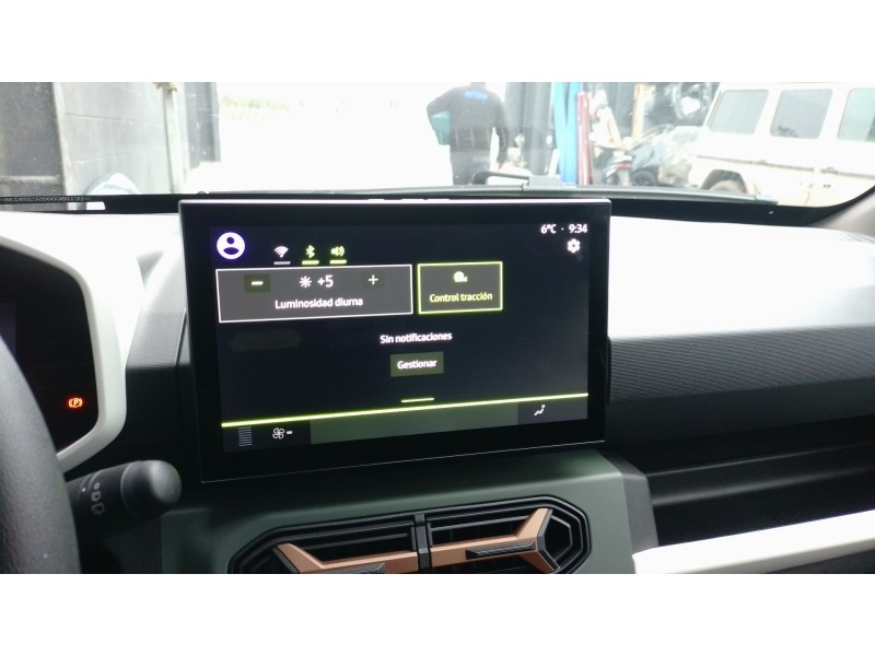 Recambio de pantalla multifuncion para dacia spring referencia OEM IAM   