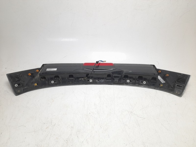 Recambio de aleron trasero para subaru forester s5 / ske s5 referencia OEM IAM 96031SJ030  