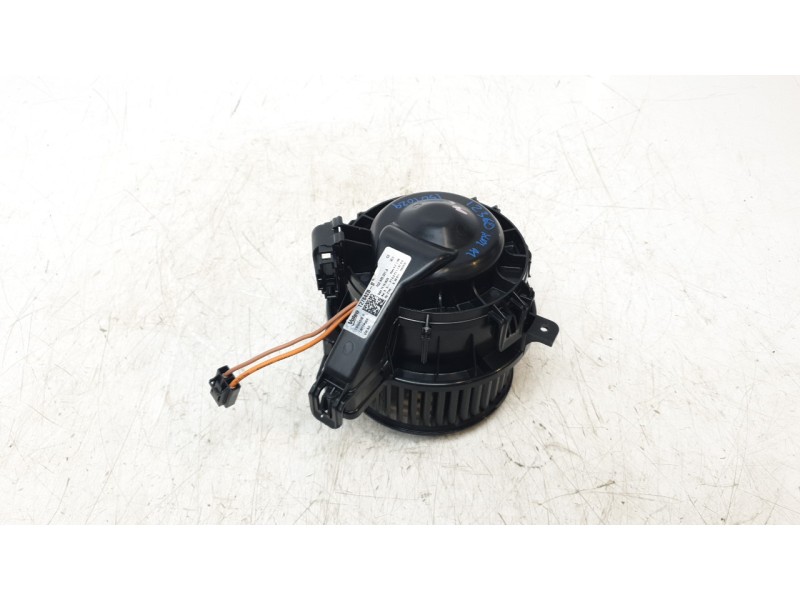 Recambio de ventilador calefaccion para audi a1 sportback (gba) 30 tfsi referencia OEM IAM 2Q2820021A T27842B 