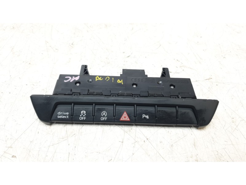 Recambio de warning para audi a1 sportback (gba) 30 tfsi referencia OEM IAM 82A925301C  