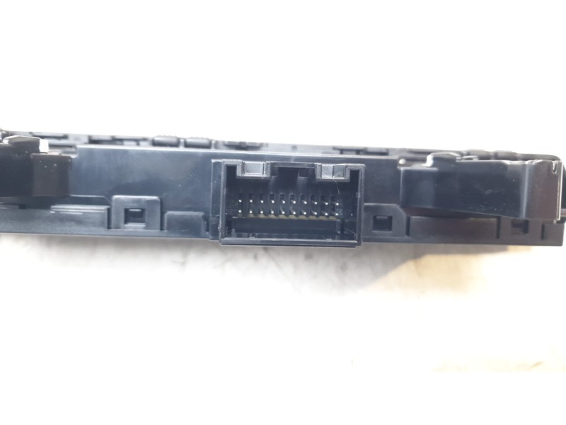Recambio de warning para audi a1 sportback (gba) 30 tfsi referencia OEM IAM 82A925301C  