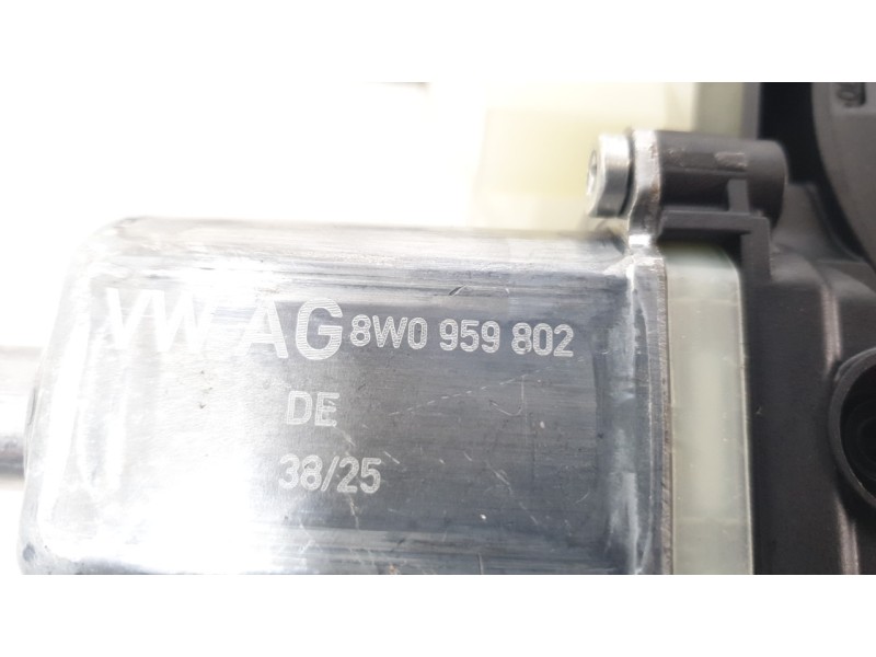 Recambio de elevalunas delantero derecho para audi a1 sportback (gba) 30 tfsi referencia OEM IAM 82G837462A  