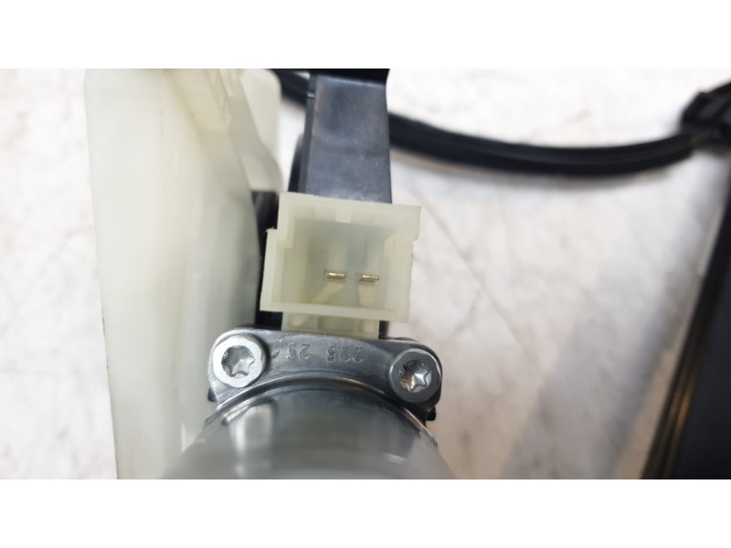 Recambio de elevalunas delantero derecho para audi a1 sportback (gba) 30 tfsi referencia OEM IAM 82G837462A  