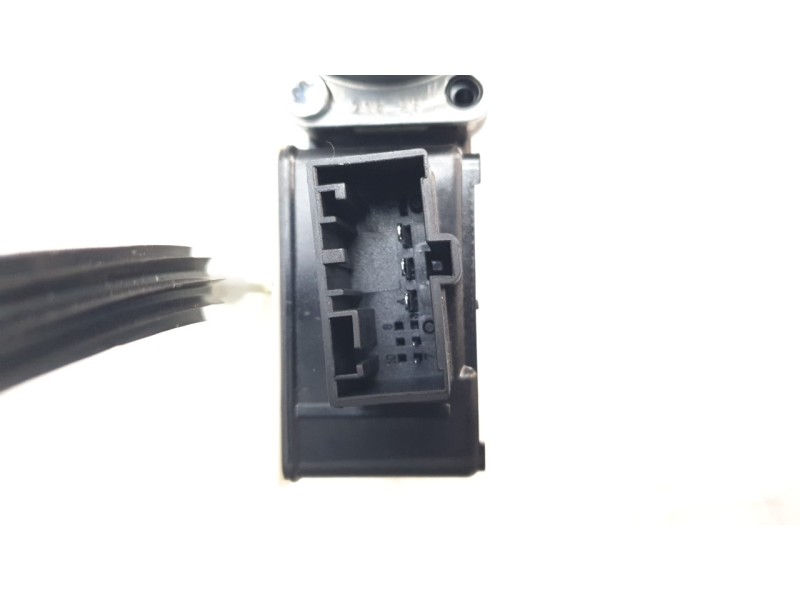 Recambio de elevalunas trasero izquierdo para audi a1 sportback (gba) 30 tfsi referencia OEM IAM 82G839461A  