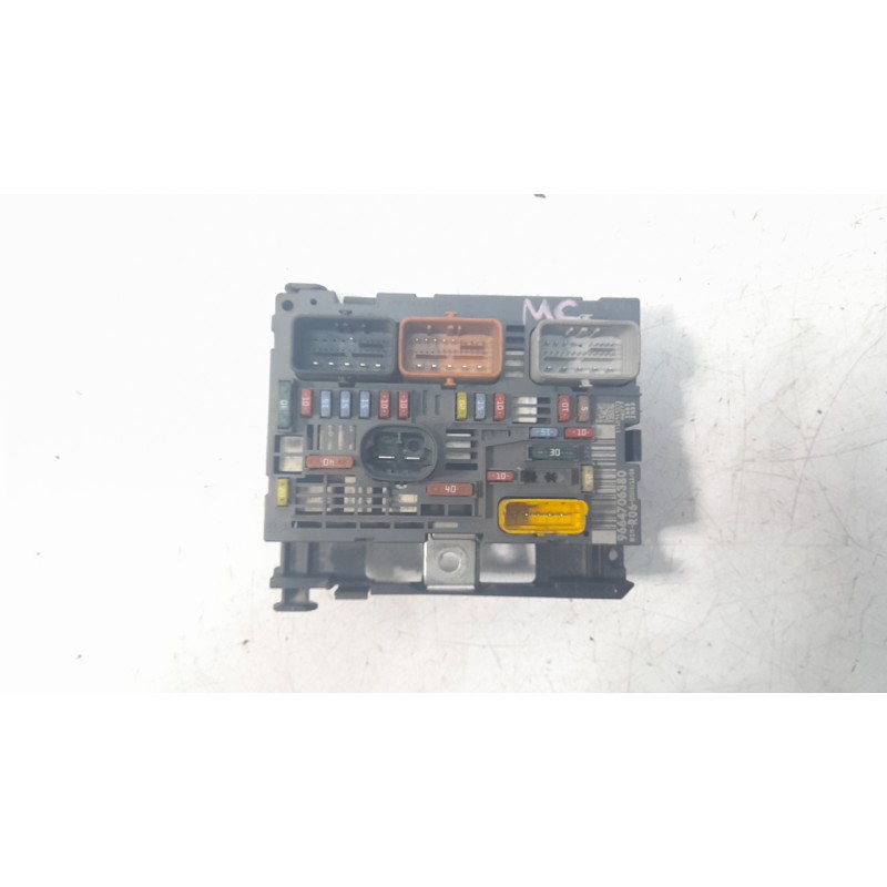 Recambio de caja reles / fusibles para citroën c4 i (lc_) 1.6 thp 150 referencia OEM IAM 9664706380  