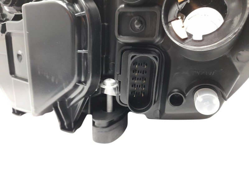 Recambio de faro derecho para skoda fabia (6y2/6y3) referencia OEM IAM 6Y1941016C 10119530001 10119530001 , SK3204803 , 11862502