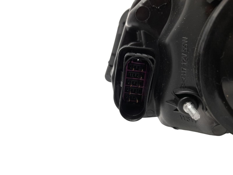 Recambio de faro derecho para volkswagen polo (6r1) referencia OEM IAM 6R1941008G 10123471011 10123471011 , VG0234923 , 11914372