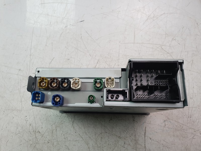 Recambio de sistema audio / radio cd para audi a1 sportback (gba) 30 tfsi referencia OEM IAM 82A035043K  