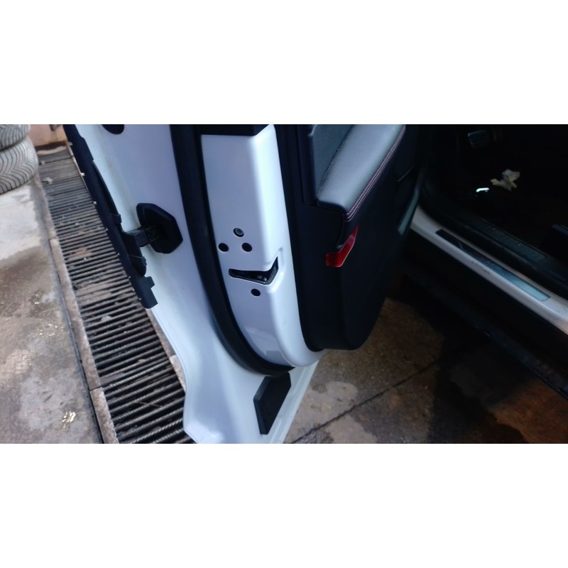 Recambio de cerradura puerta delantera izquierda para ford kuga iii (dfk) 2.5 duratec plug-in-hybrid referencia OEM IAM   