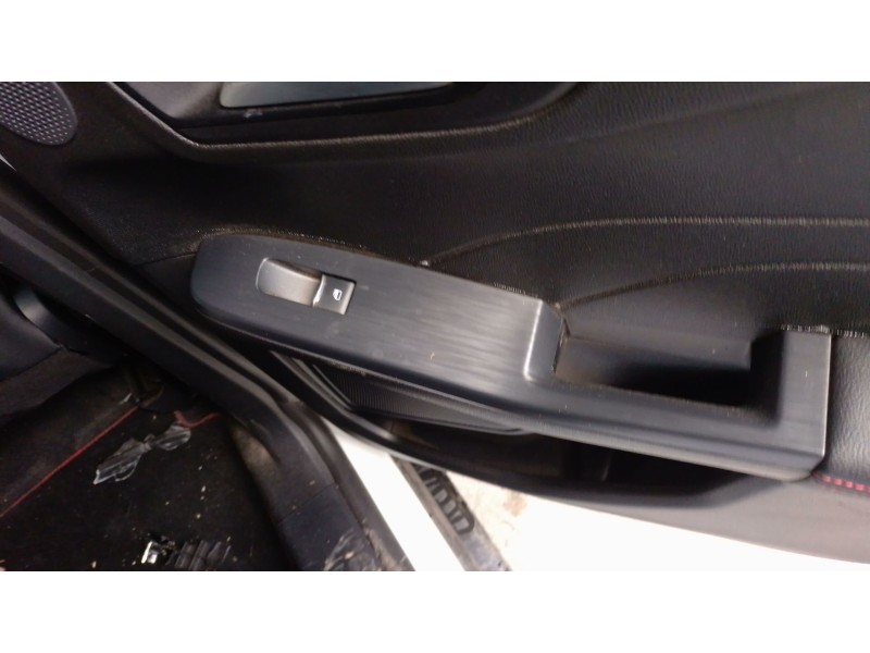 Recambio de mando elevalunas trasero derecho para ford kuga iii (dfk) 2.5 duratec plug-in-hybrid referencia OEM IAM   