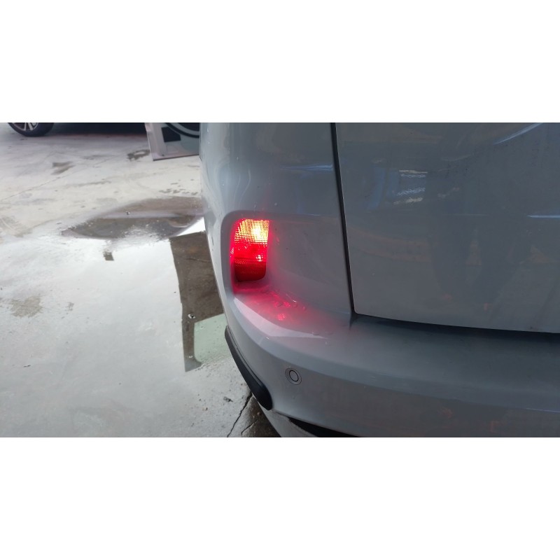 Recambio de faro antiniebla trasero izquierdo para ford kuga iii (dfk) 2.5 duratec plug-in-hybrid referencia OEM IAM   