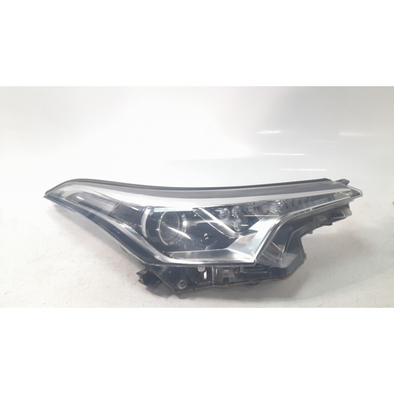 Recambio de faro derecho para toyota c-hr (_x1_) 1.8 hybrid (zyx10_, zyx11_) referencia OEM IAM 81130F4030 108909701 11906112 , 