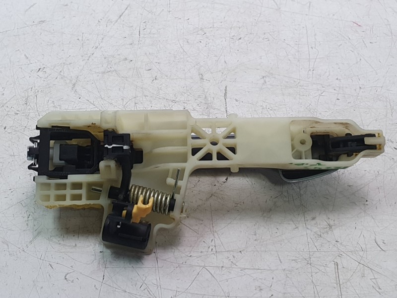 Recambio de maneta exterior trasera derecha para kia xceed (cd) 1.0 t-gdi referencia OEM IAM 83661J7500  