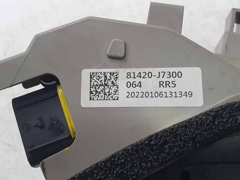 Recambio de cerradura puerta trasera derecha para kia xceed (cd) 1.0 t-gdi referencia OEM IAM 81420J7000  