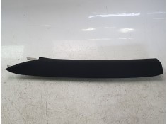 Recambio de moldura para mazda 3 berlina (bp) evolution referencia OEM IAM BCJHT1172   2
