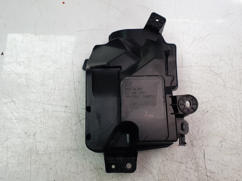 Recambio de sistema audio / radio cd para mazda 3 berlina (bp) evolution referencia OEM IAM BDGF6696Y  