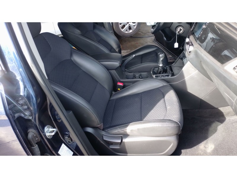 Recambio de juego asientos completo para ssangyong korando (c300) 1.5 referencia OEM IAM   